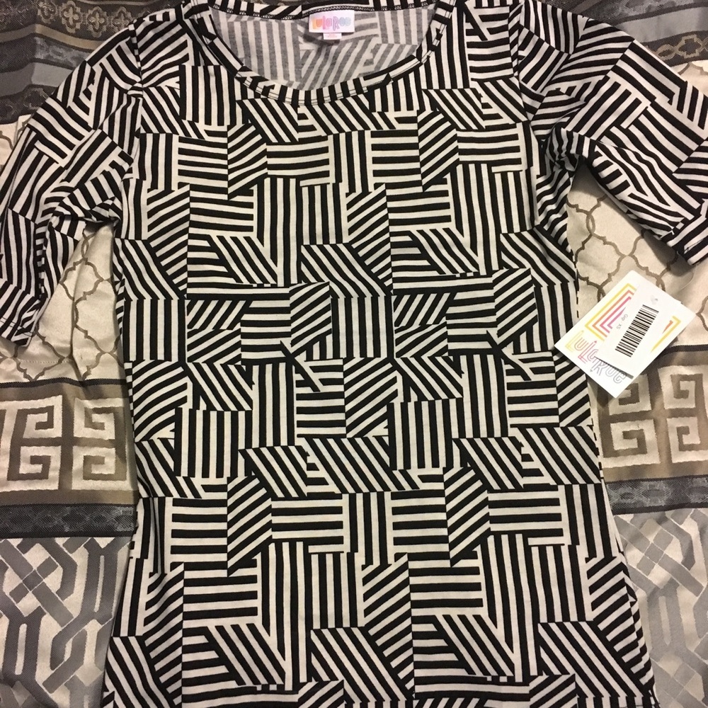 Xs lularoe